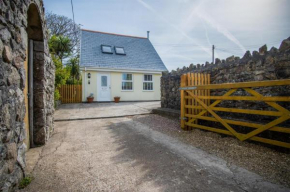 Berry Hall Garden Cottage - 2 Bedroom Cottage - Port Eynon